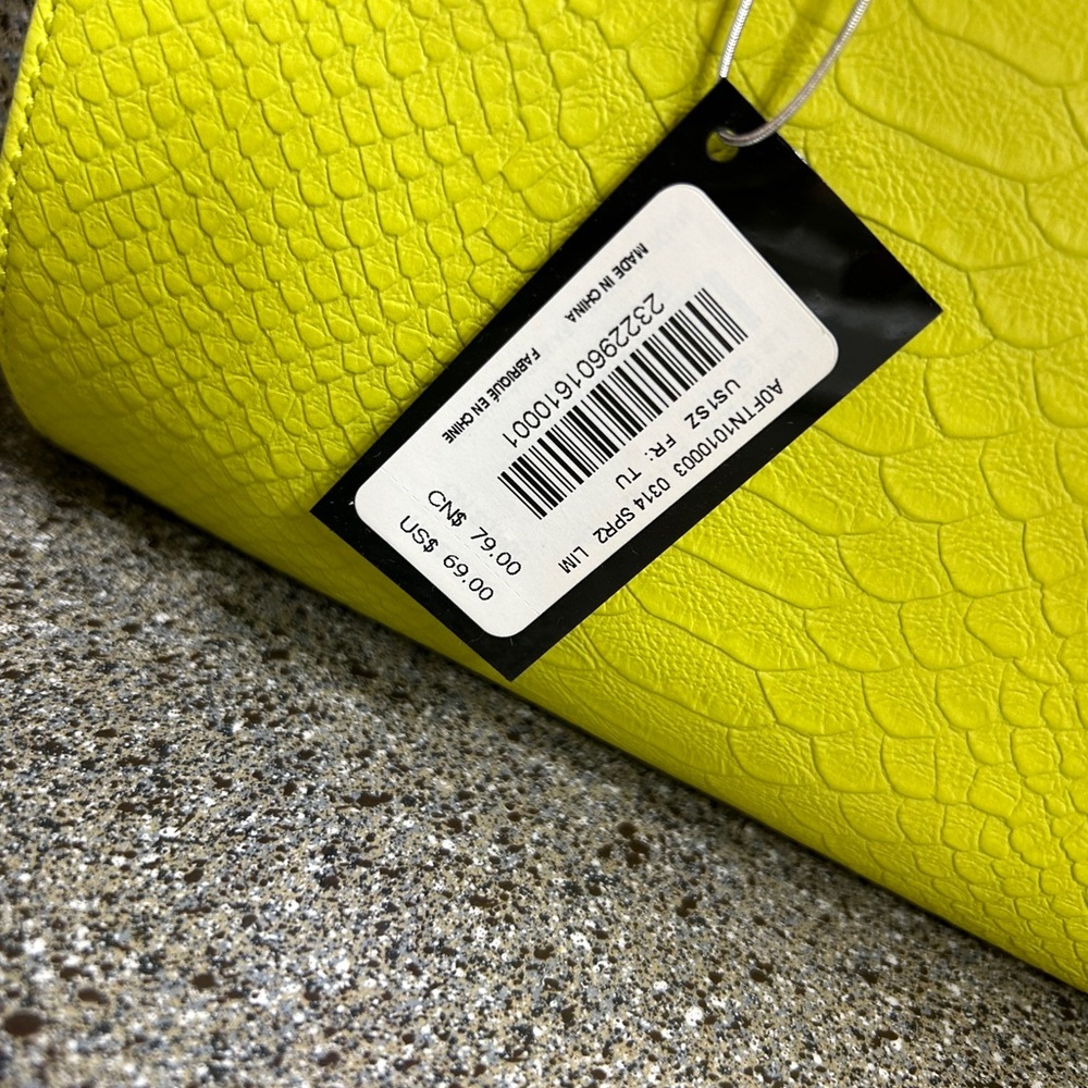 Bebe Snake skin clutch